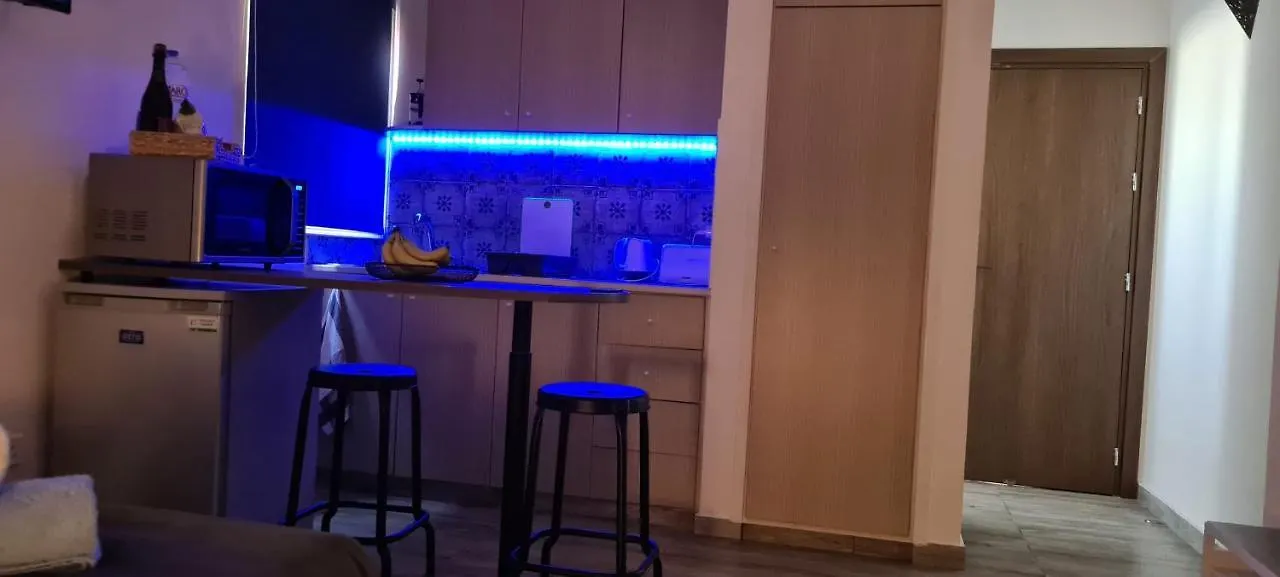 Ha.De.Co. Holiday Apts Айя-Напа Кипр