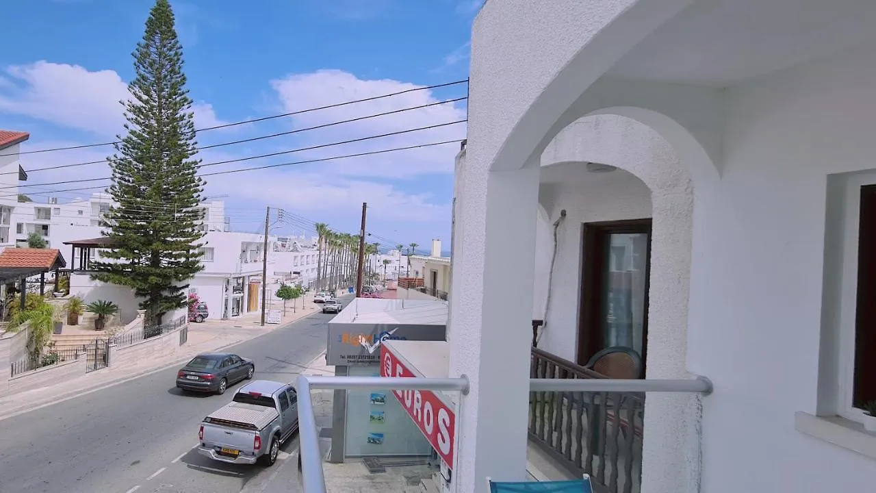 Ha.De.Co. Holiday Apts Ayia Napa