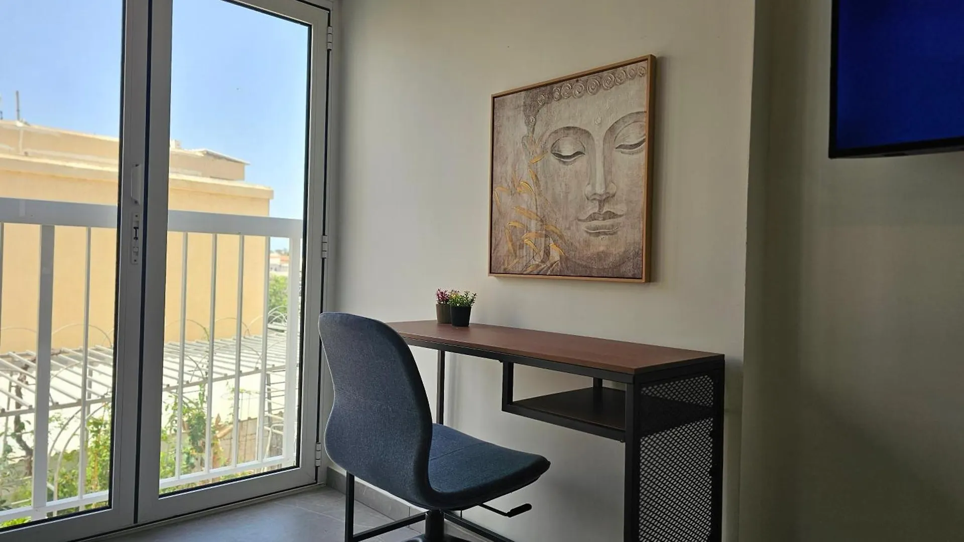 Ha.De.Co. Holiday Apts Айя-Напа
