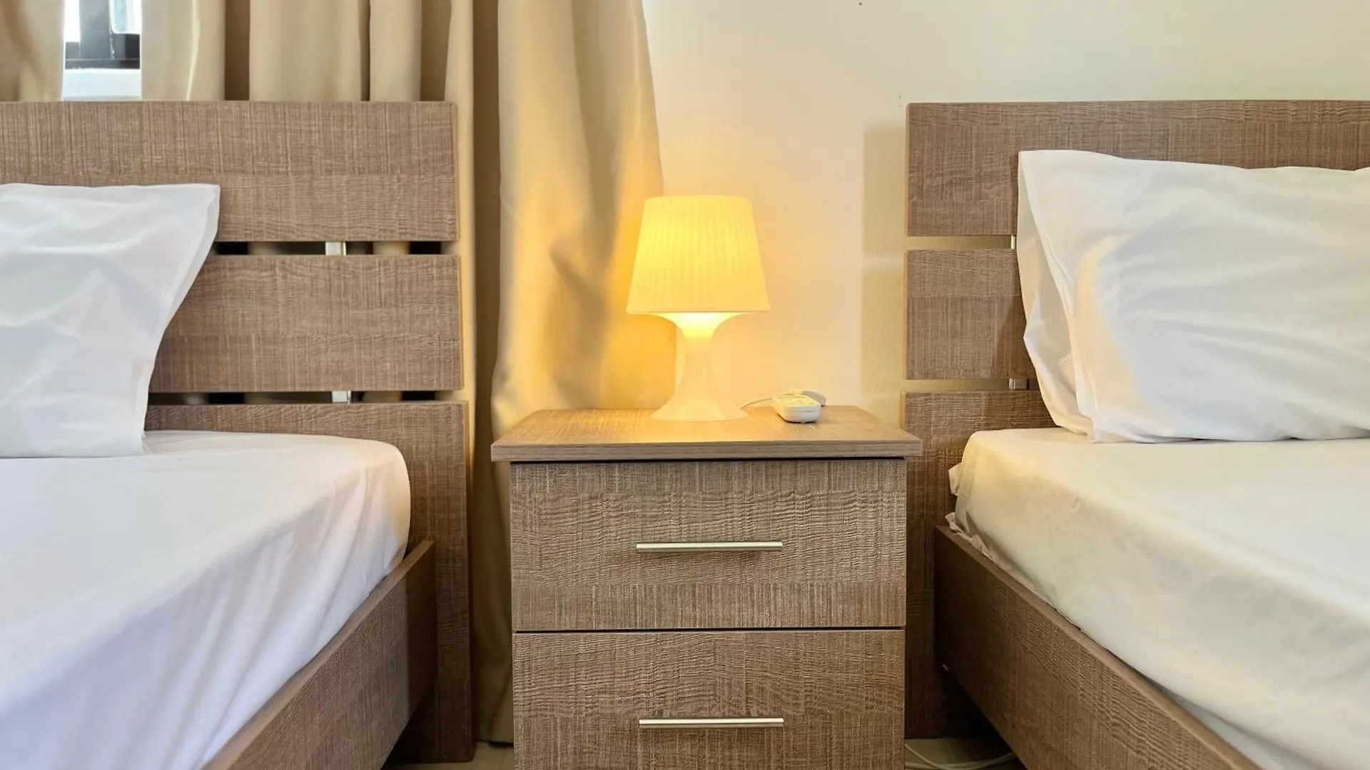 Ha.De.Co. Holiday Apts Айя-Напа