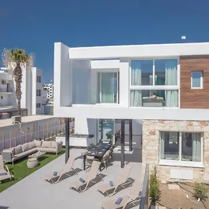 Kube Luxury Agia Napa
